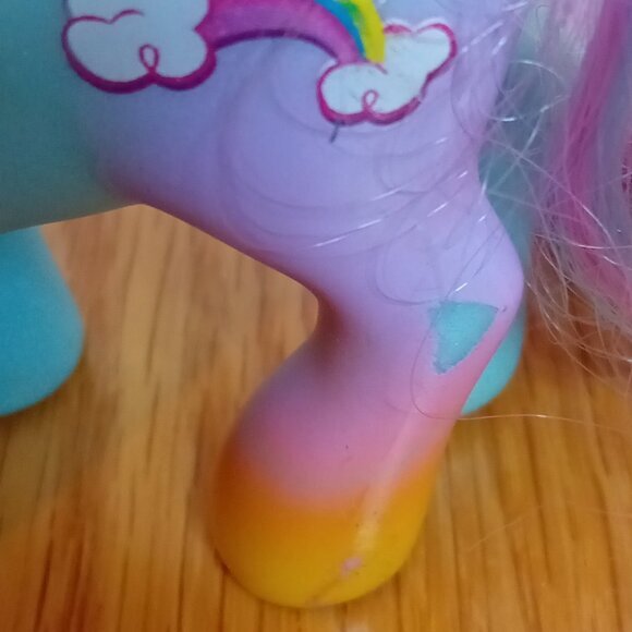 Y2K 2006 My Little Pony MLP G3 Rainbow Dash Ombre Leg Clouds Girly 4.25" READ - Picture 13 of 14